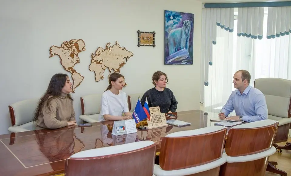 Помимо хранения автомобиля. Как салехардцы используют гаражи