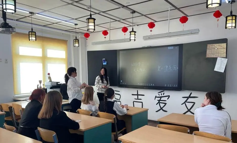 15 ямальских ребят пройдут языковую стажировку в Китае этим летом