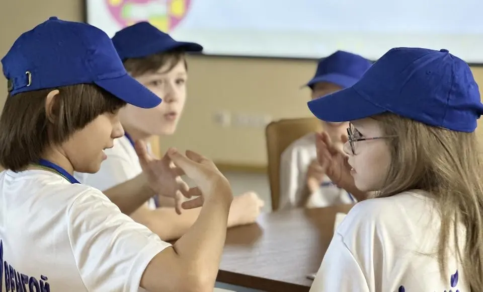 В Салехарде прошел финал первого окружного интеллектуального турнира «Битва умов» для школьников четвертых классов