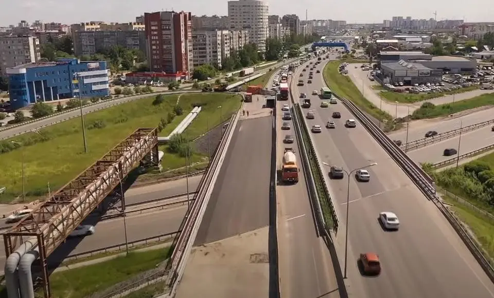 Транзитом через Тюмень: безопасные дороги, удобные развязки