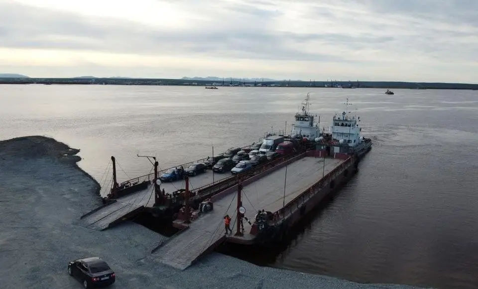 Паромная переправа возобновляет работу