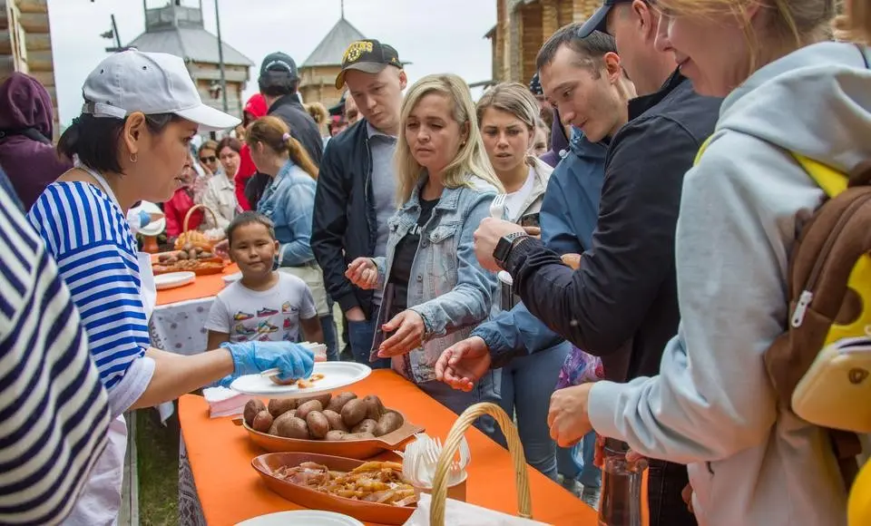 Попробовать праздник на вкус. Пельмени, уха, пироги и другие рыбные фишки