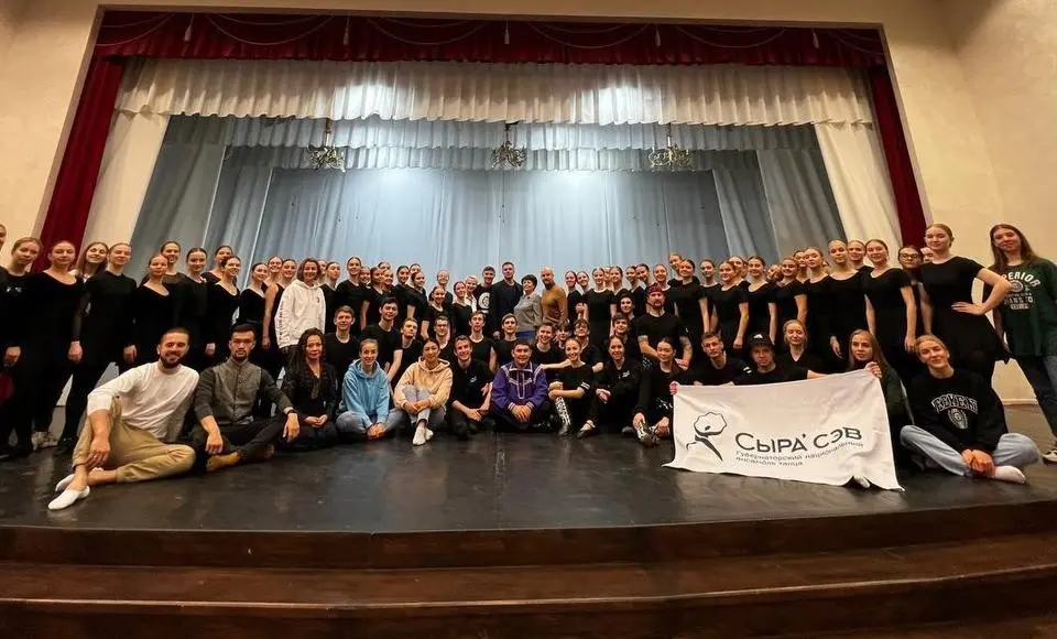 Губернаторский ансамбль «Сыра’сэв» провел во Владимире мастер-класс по культуре КМНС