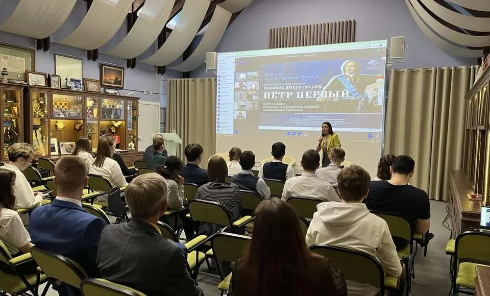 Историческая дискуссия развернулась в современном музее