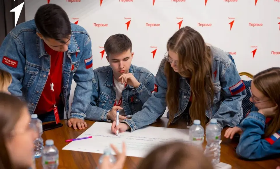 В Салехарде проходит очное заседание регионального Совета Первых