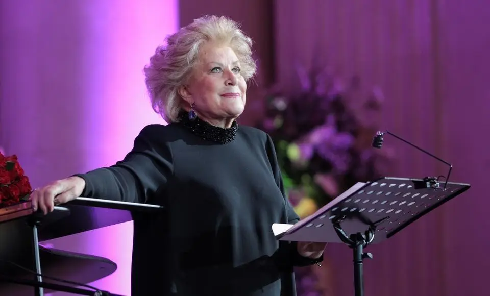 Воспитанники детской школы искусств споют хором в честь Образцовой