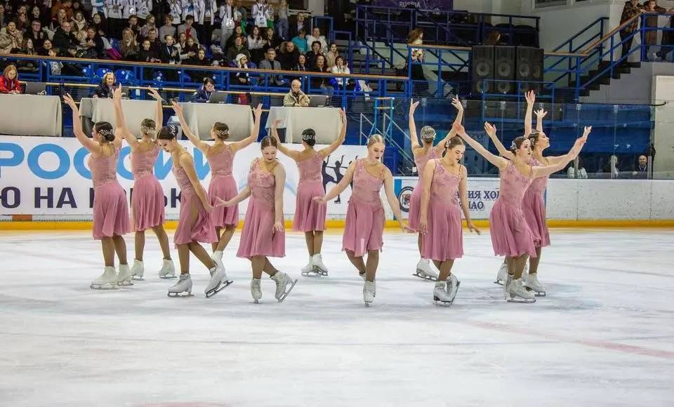 На салехардской ледовой арене с 5 по 7 апреля состоится финал Кубка России по синхронному катанию на коньках и Кубок Арктики.