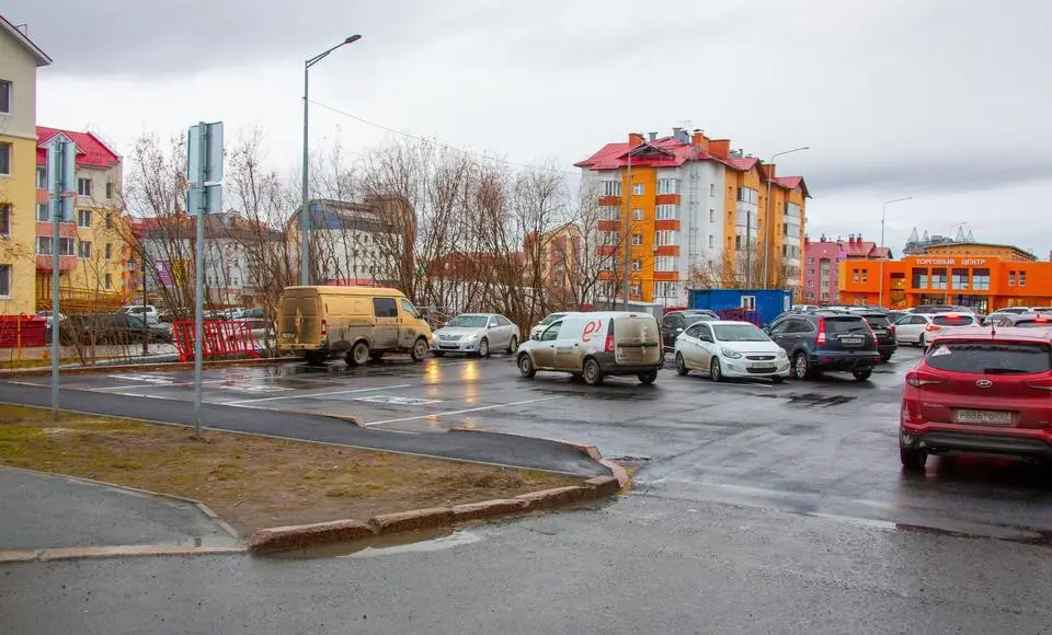 15 октября завершатся работы по благоустройству салехардских парковок