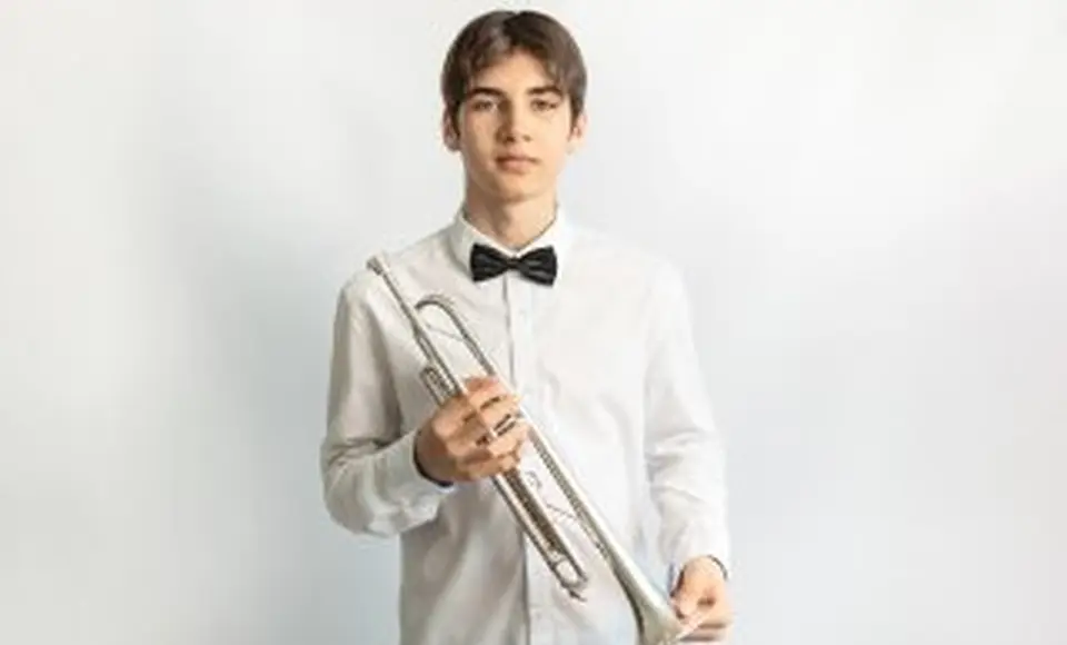 Воспитанник салехардской школы искусств Яромир Пекарский в пятерке лауреатов губернаторской премии за достижения в искусстве