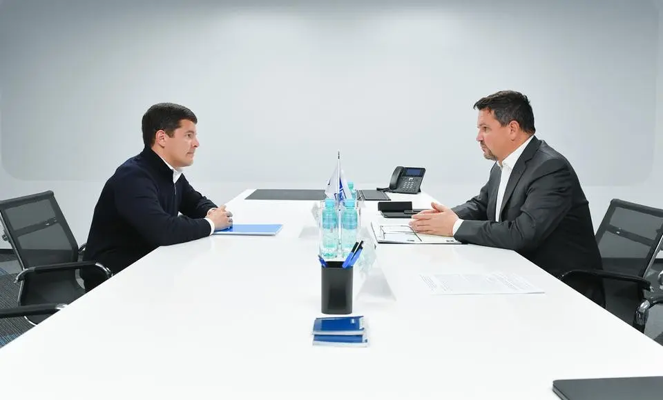 Дмитрий Артюхов и Максим Акимов договорились о развитии услуг Почты России