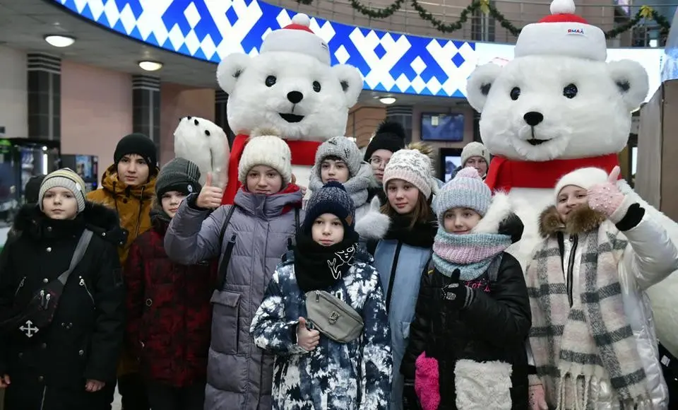 Салехард собирает детей на «Губернаторскую ёлку»