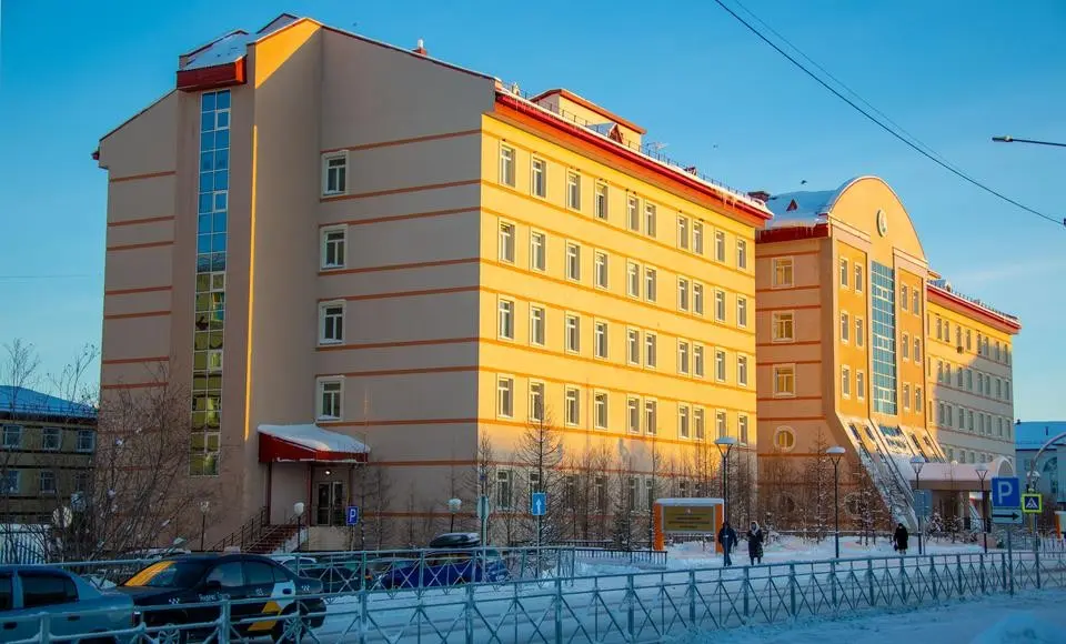 106 семей медиков обеспечат служебным жильем в этом году