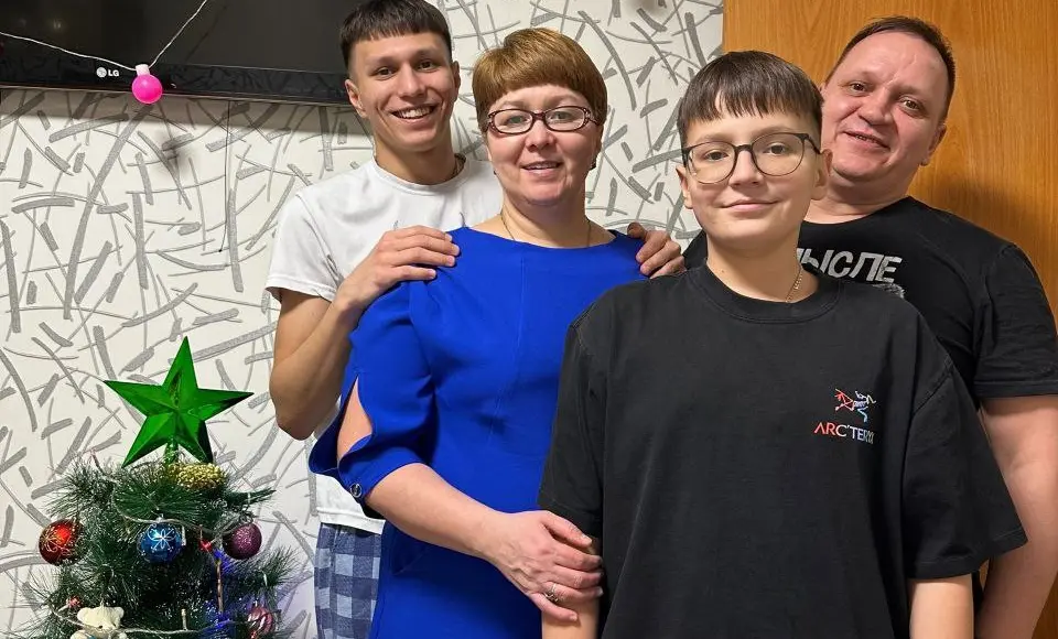 В их руках свет, тепло и чистая вода