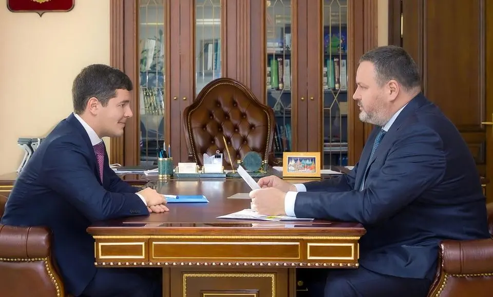 Дмитрий Артюхов и министр труда и социальной защиты РФ Антон Котяков обсудили ситуацию на рынке труда Ямала