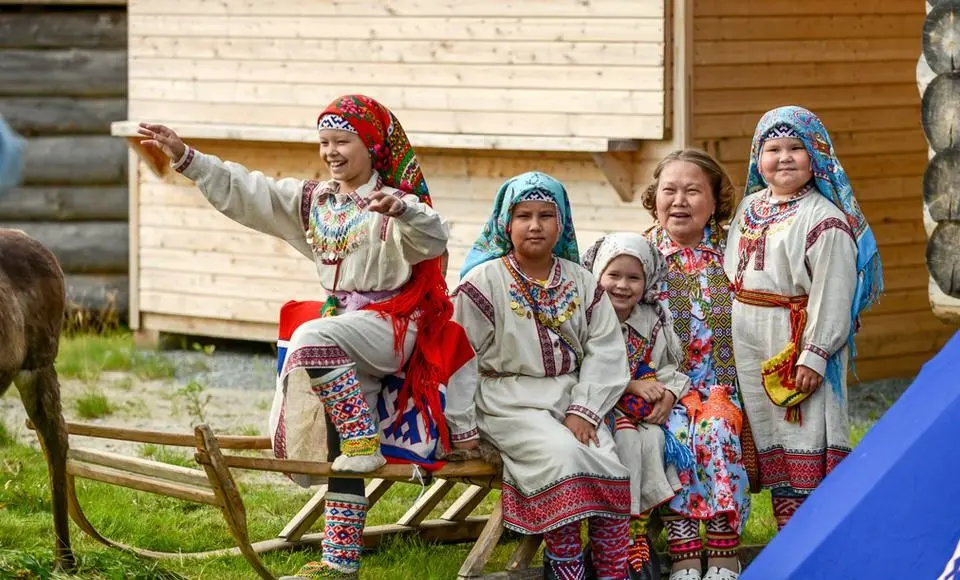 Мастерам фольклора увеличили размер грантов губернатора