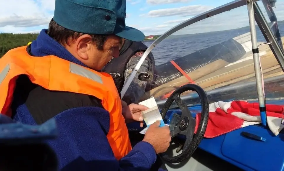 Государственные инспекторы вышли на реки Ямала