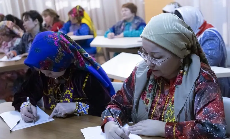 В библиотеку на оленях. Диктант на родном. Вспоминаем, как это было