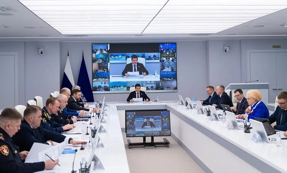 Дмитрий Артюхов провел заседание антитеррористической комиссии ЯНАО