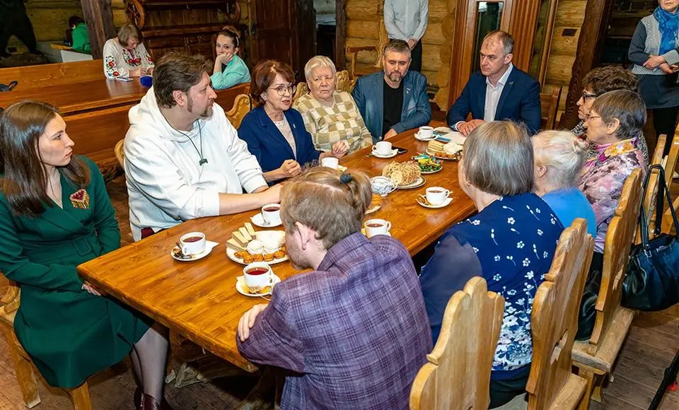 Не за ранги и медали  Воздать с благодарностью за труд и подвиг в годы войны
