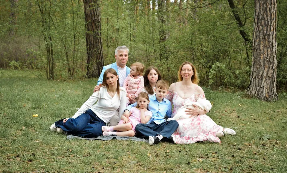 Ко Дню матери многодетные семьи округа получат единовременную выплату