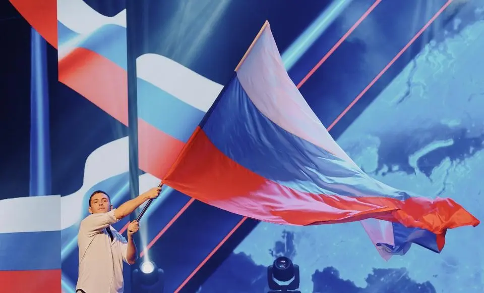 Ямальцев приглашают принять участие в музыкальном патриотическом проекте «Дорогами поколений»