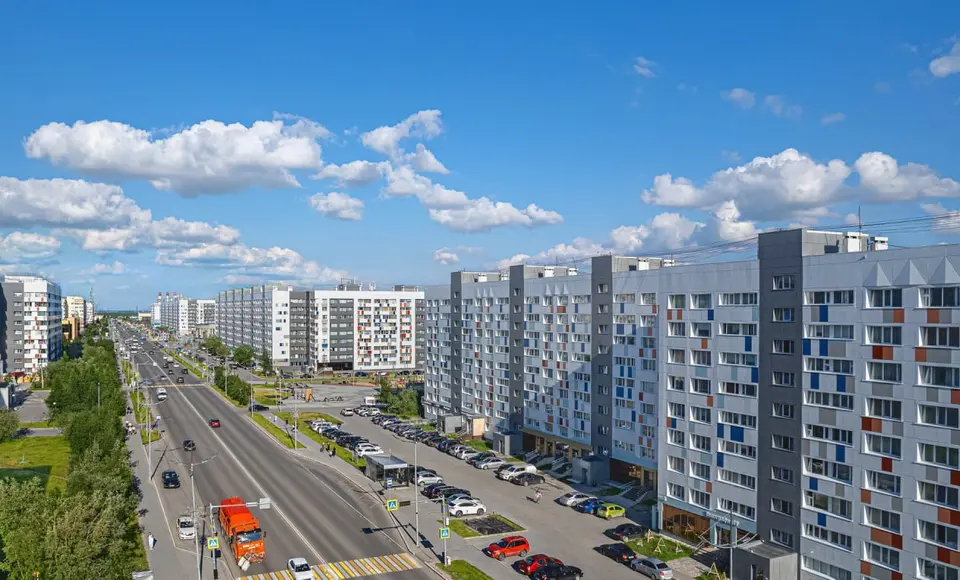 На Ямале в этом году более 80 многоквартирных домов преобразятся благодаря окружным мерам