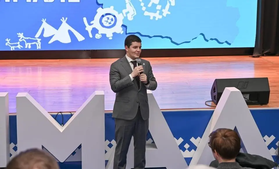 Губернатор Ямала принял участие в стратегической сессии о развитии ямальских колледжей