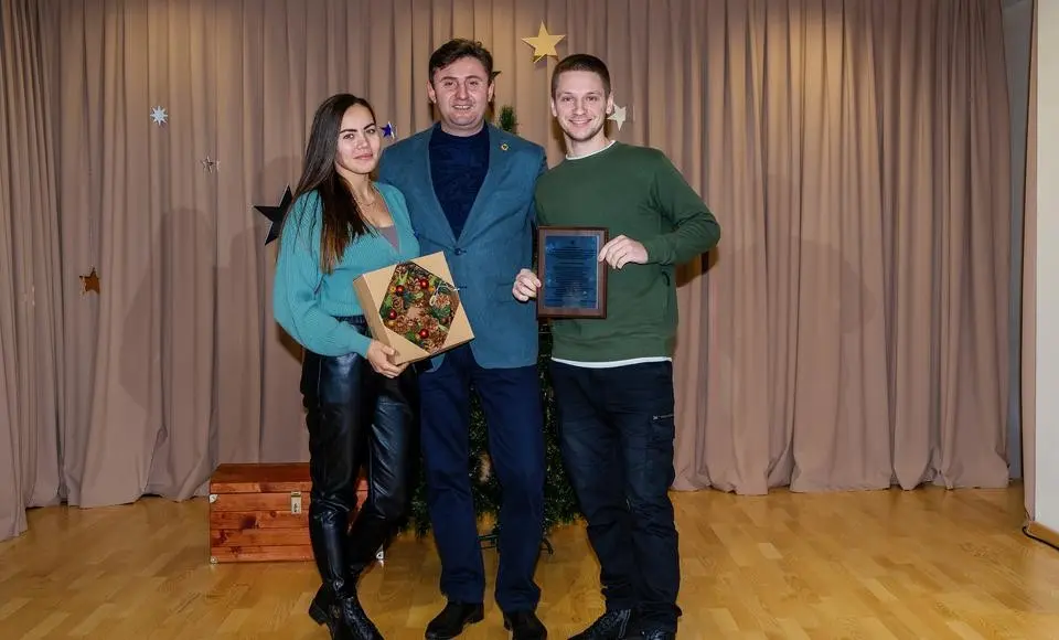 Салехардских спортсменов поздравили с Новым годом