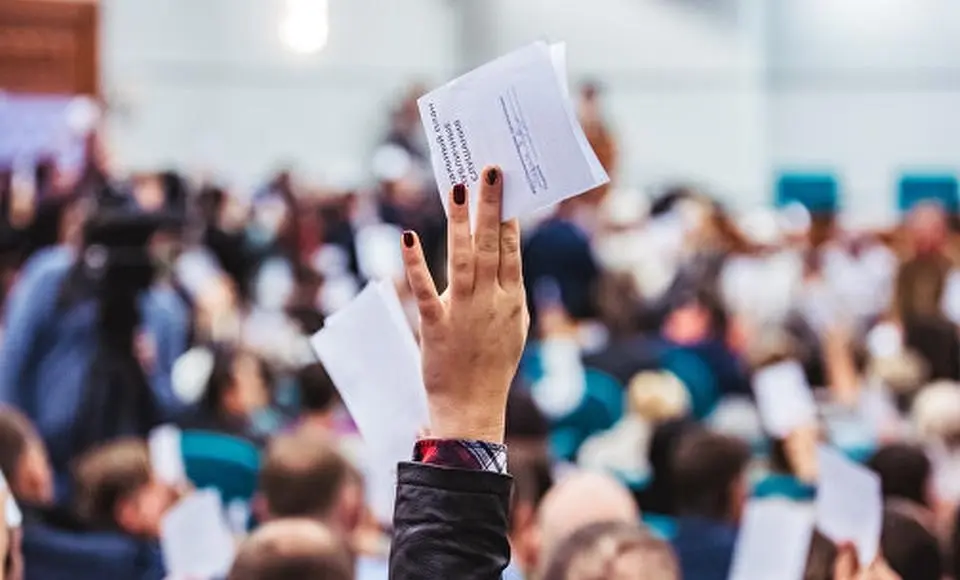 На общественные обсуждения представляются проекты решений