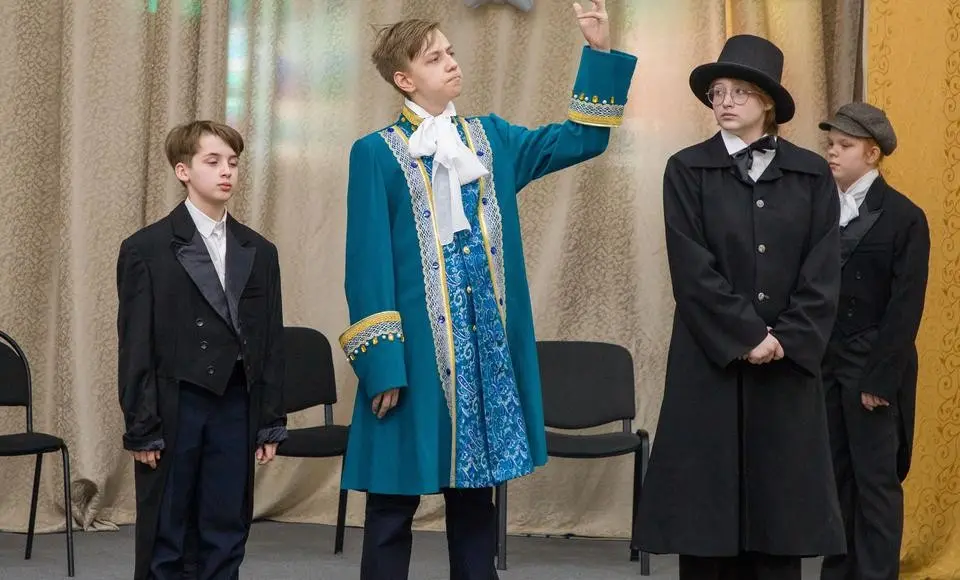 К нам едет ревизор. Классика воспитывает, одухотворяет, образовывает