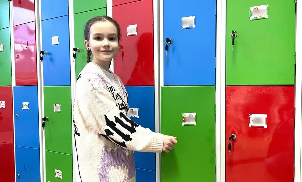 Шкафчики для личных вещей: Ямальские школы готовятся к новому учебному году