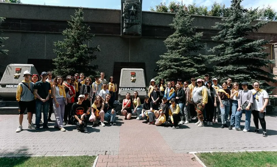 95 ямальских ребят расшифровывают секретный код в городе-герое Севастополе