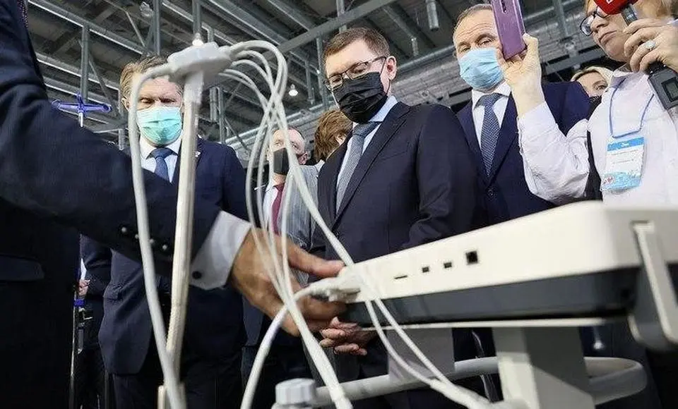 Более 600 единиц техники представили на медицинской выставке в Екатеринбурге