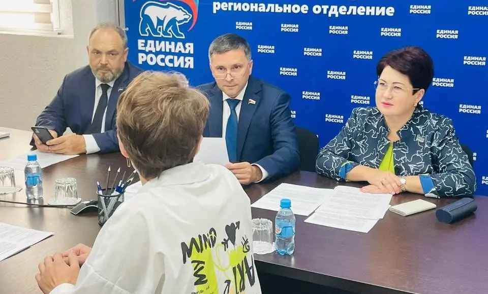 Дмитрий Кобылкин проконсультировал жительницу Салехарда