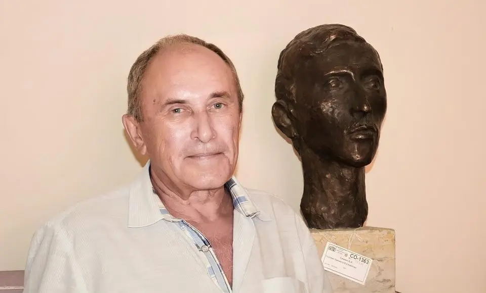 Салехардский педагог получил «Серебряную гагару»