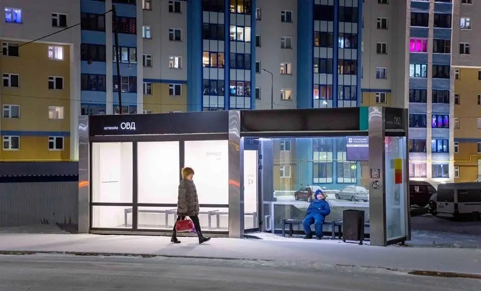 В этом году в разных городах округа появятся 79 новых теплых остановочных павильонов