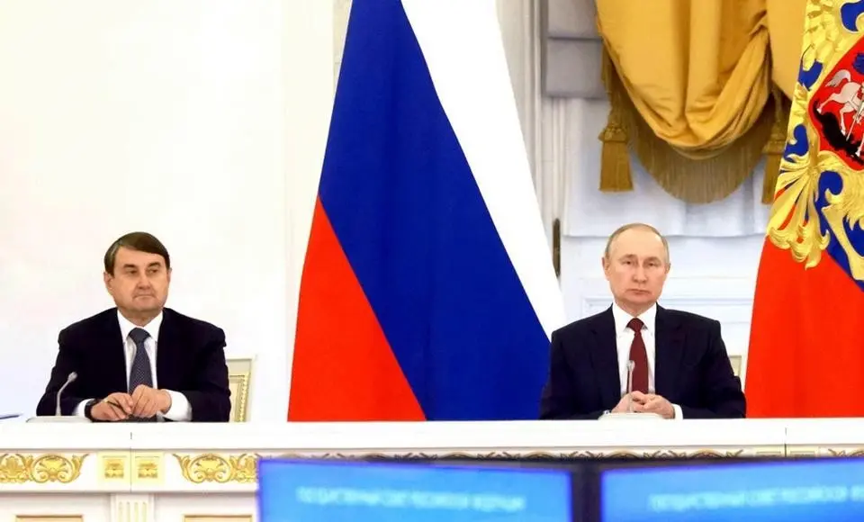 Владимир Путин провел заседание Государственного совета РФ по молодежной политике в современных условиях