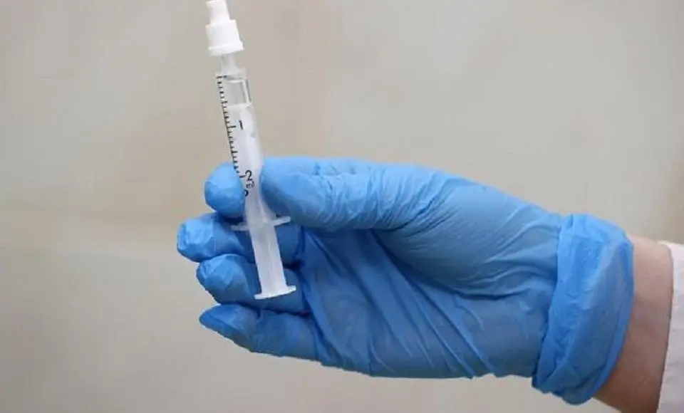 С 10 октября салехардцы могут пройти бесплатную назальную вакцинацию от коронавируса