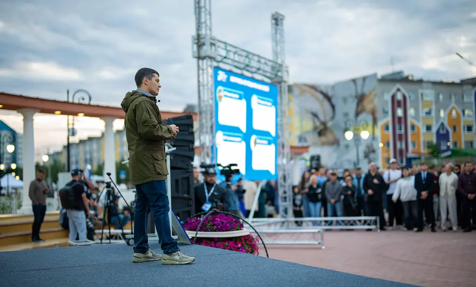 Седьмой Честный маршрут стал самой патриотичной поездкой губернатора Ямала Дмитрия Артюхова