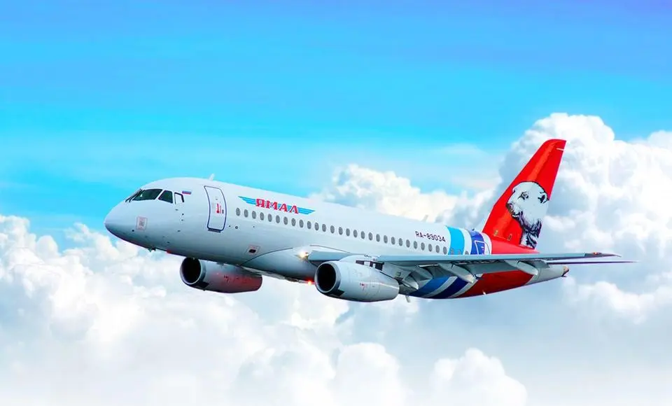 Дмитрий Артюхов поздравил авиаторов с Днем Воздушного флота России