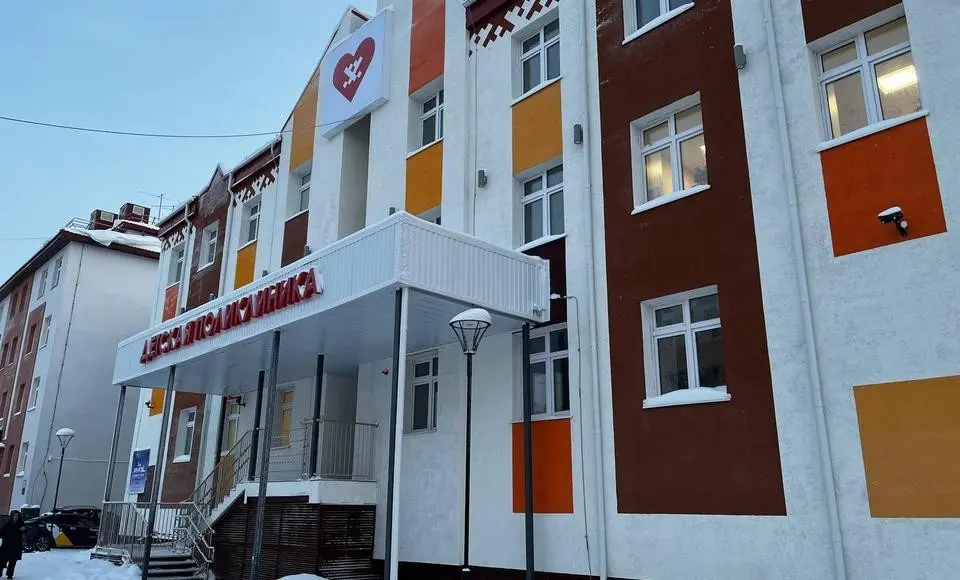 В Салехарде завершается капремонт детской поликлиники