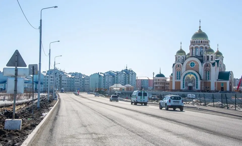 Семь с половиной километров дорог построят в Салехарде за год