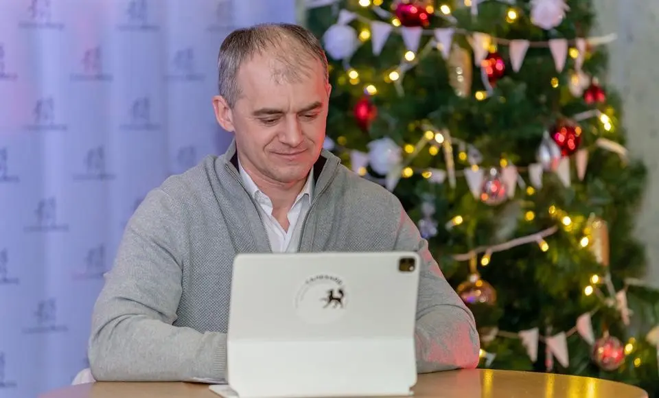 Прямая линия Алексея Титовского. Для главы Салехарда закрытых тем в общении с земляками не бывает