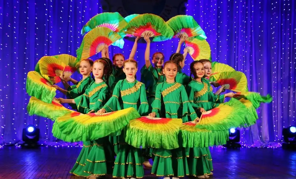 Центр культуры и спорта «Геолог» готовит ежегодный фестиваль-конкурс «Народов много – страна одна!»