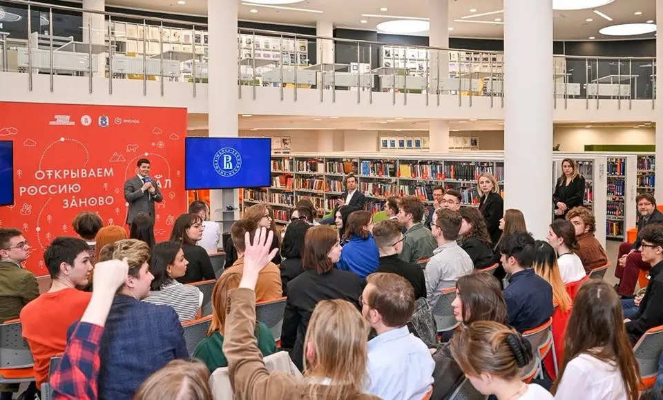 Губернатор Ямала Дмитрий Артюхов принял участие в проектной сессии «Большие вызовы ЯНАО»