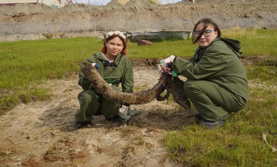 Сотни ямальцев вышли на уборку территорий