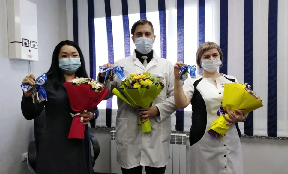 124 семьи медиков отметили в этом году новоселье на Ямале