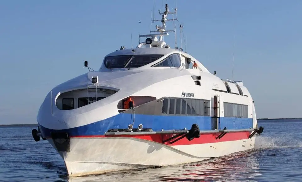 Внесены изменения в расписание движения на маршрутах Салехард-Новый Порт и Салехард - Аксарка - Салемал - Панаевск - Яр-Сале