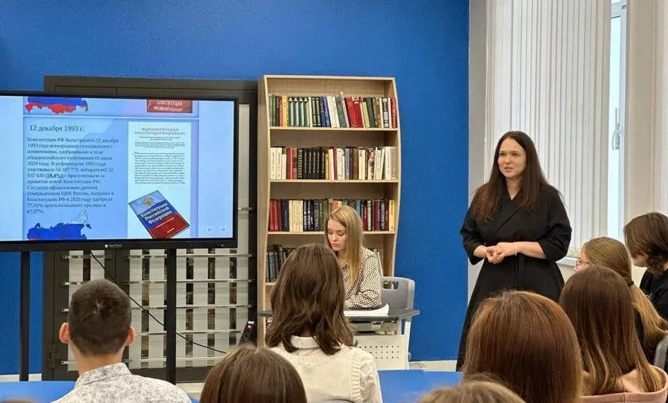 Анастасия Казанцева провела открытый урок для школьников Салехарда