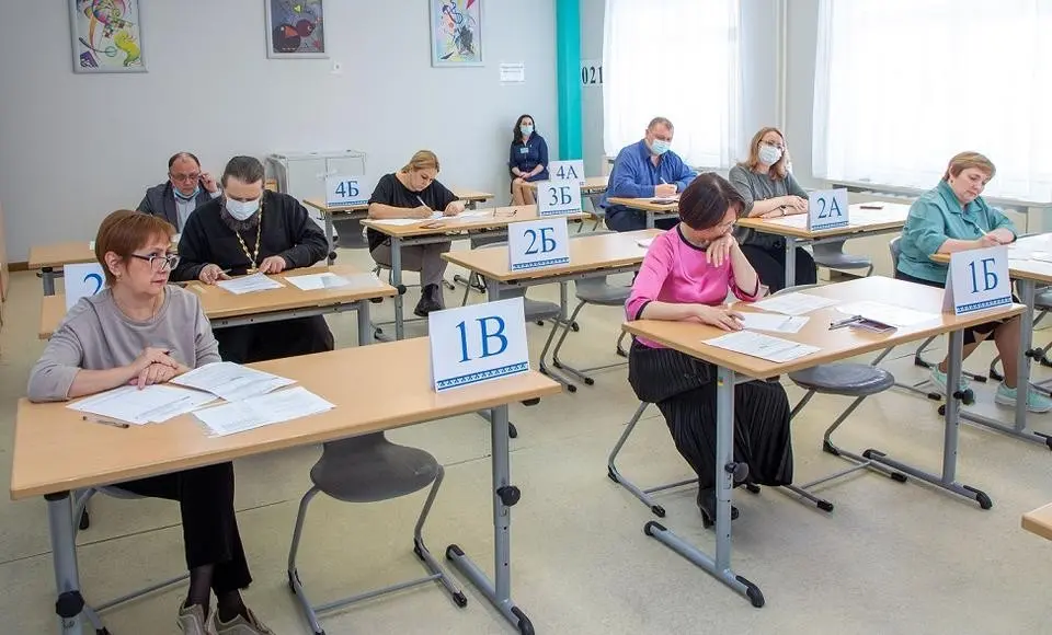 Салехардские родители написали ЕГЭ